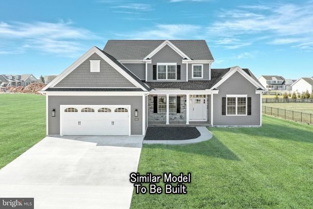 3227 OXFORD RD, New Oxford, PA 17350