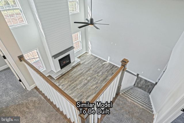 3227 OXFORD RD, New Oxford, PA 17350