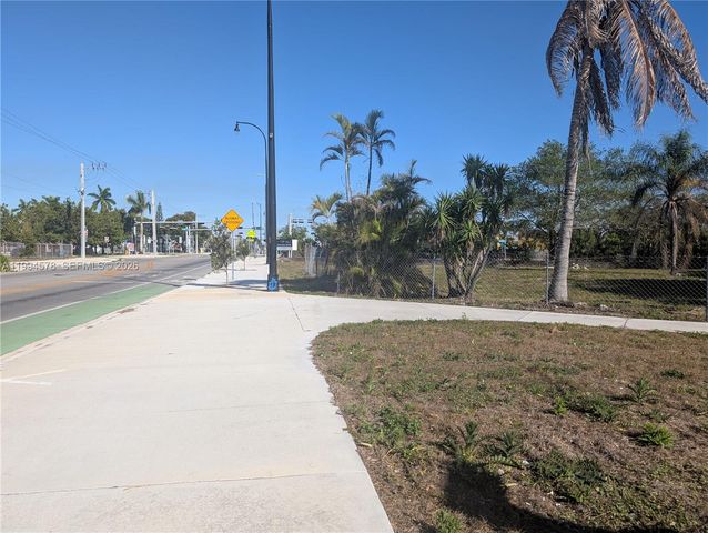 14490 SW 264th St, Homestead, FL 33032