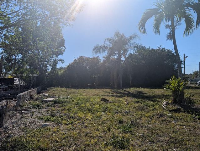 14490 SW 264th St, Homestead, FL 33032