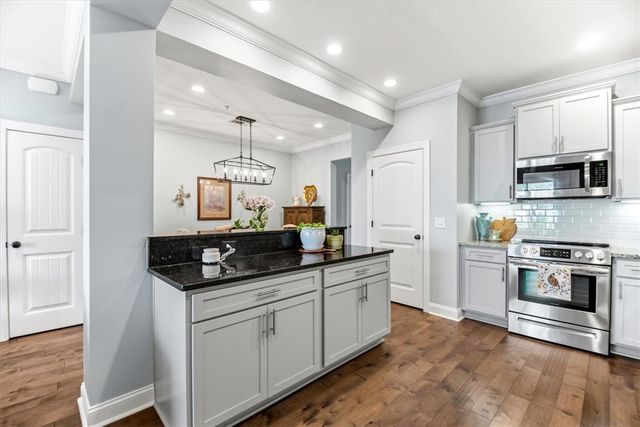 1604 Mariners Circle, St Simons Island, GA 31522