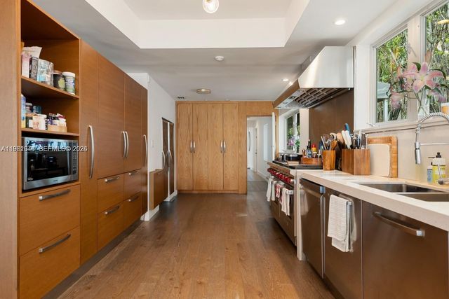 620 W Dilido Dr, Miami Beach, FL 33139