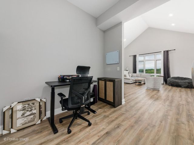 8300 Concord Drive 607, Morton Grove, IL 60053
