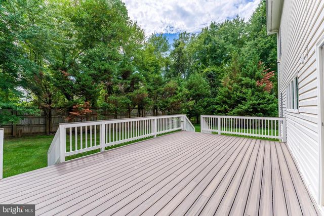 9395 WOLF TRAP CREEK CT, Great Falls, VA 22066