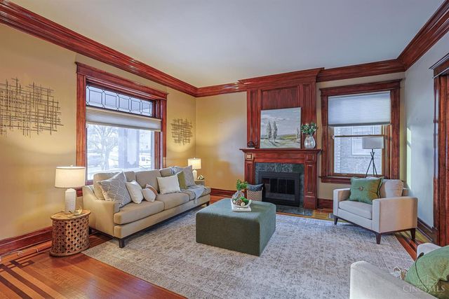 3583 Mooney Avenue, Cincinnati, OH 45208