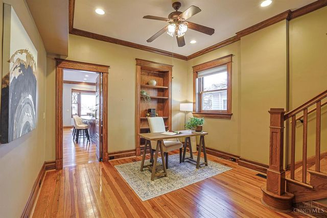 3583 Mooney Avenue, Cincinnati, OH 45208