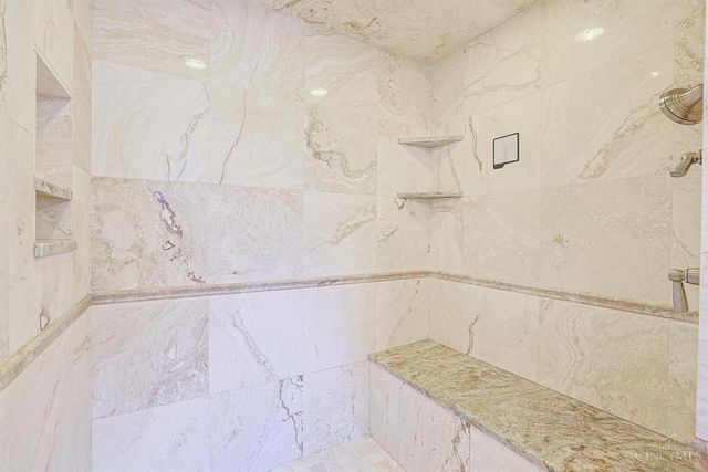 3583 Mooney Avenue, Cincinnati, OH 45208