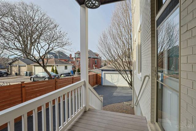 3583 Mooney Avenue, Cincinnati, OH 45208