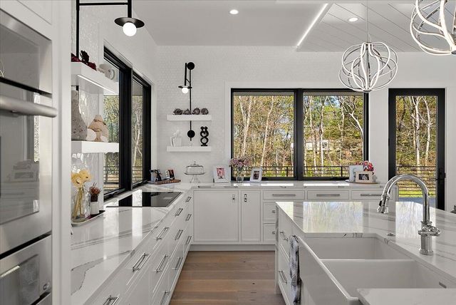 329 N Lakeshore Drive, Holland, MI 49424