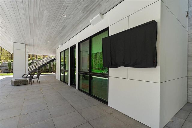 329 N Lakeshore Drive, Holland, MI 49424