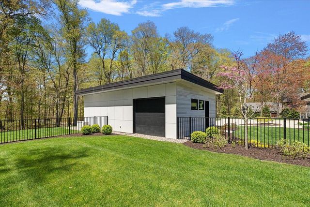 329 N Lakeshore Drive, Holland, MI 49424