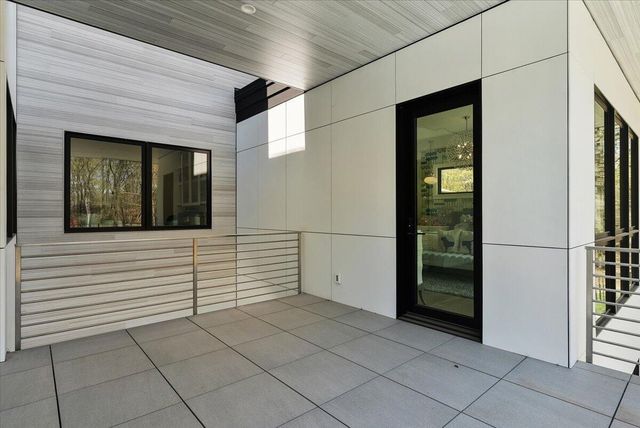 329 N Lakeshore Drive, Holland, MI 49424