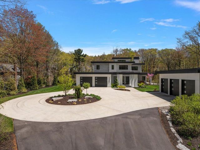 329 N Lakeshore Drive, Holland, MI 49424