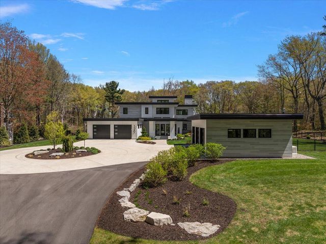 329 N Lakeshore Drive, Holland, MI 49424