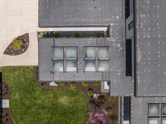 329 N Lakeshore Drive, Holland, MI 49424