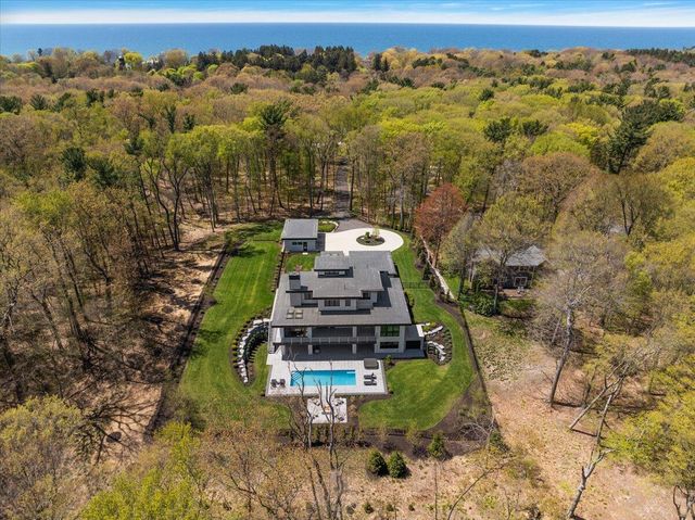 329 N Lakeshore Drive, Holland, MI 49424