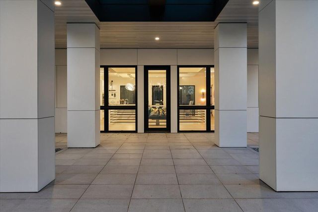 329 N Lakeshore Drive, Holland, MI 49424