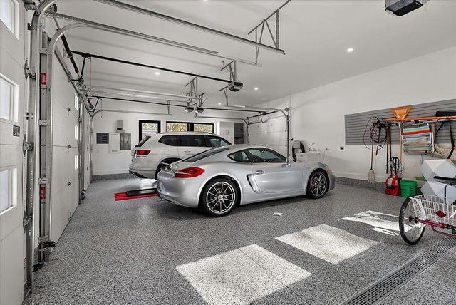 329 N Lakeshore Drive, Holland, MI 49424