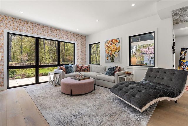 329 N Lakeshore Drive, Holland, MI 49424