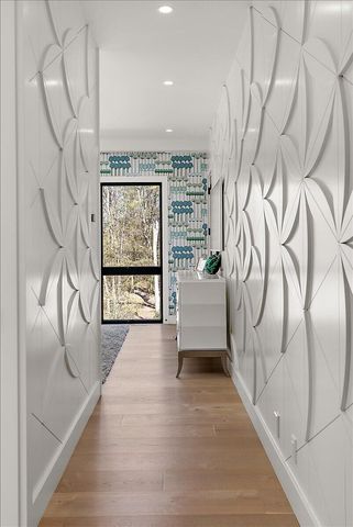 329 N Lakeshore Drive, Holland, MI 49424