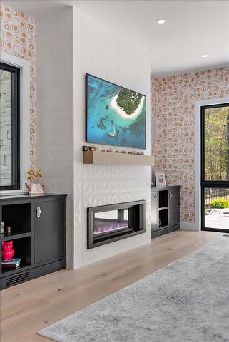 329 N Lakeshore Drive, Holland, MI 49424