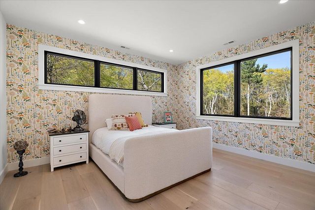 329 N Lakeshore Drive, Holland, MI 49424