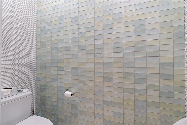 329 N Lakeshore Drive, Holland, MI 49424