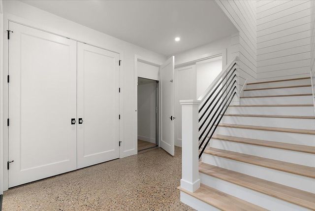 329 N Lakeshore Drive, Holland, MI 49424