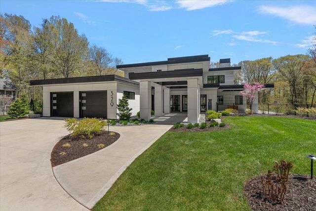 329 N Lakeshore Drive, Holland, MI 49424