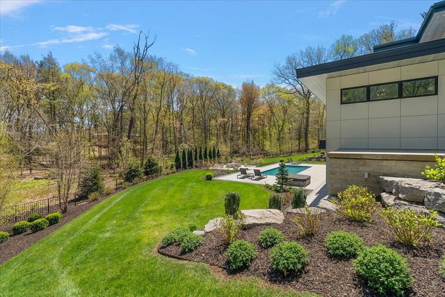 329 N Lakeshore Drive, Holland, MI 49424