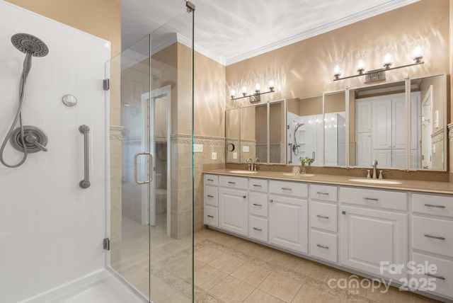 137 Clearcreek Drive, Boiling Springs, SC 29316