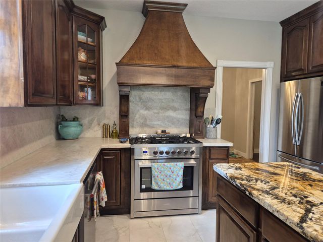 1507 County Road 878a, Sweeny, TX 77480