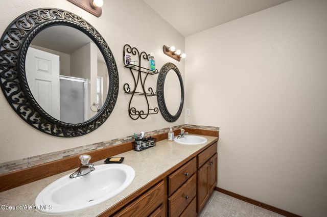 2473 N Bunchgrass DR, Post Falls, ID 83854
