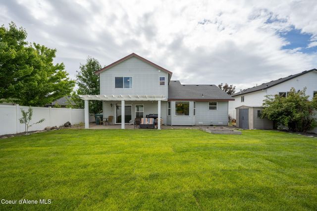 2473 N Bunchgrass DR, Post Falls, ID 83854