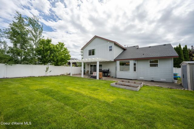 2473 N Bunchgrass DR, Post Falls, ID 83854