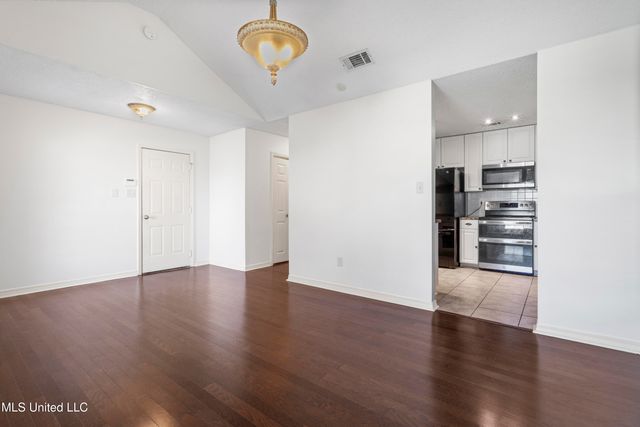 2115 Lauren Drive, Biloxi, MS 39532