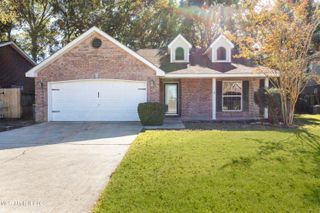 2115 Lauren Drive, Biloxi, MS 39532