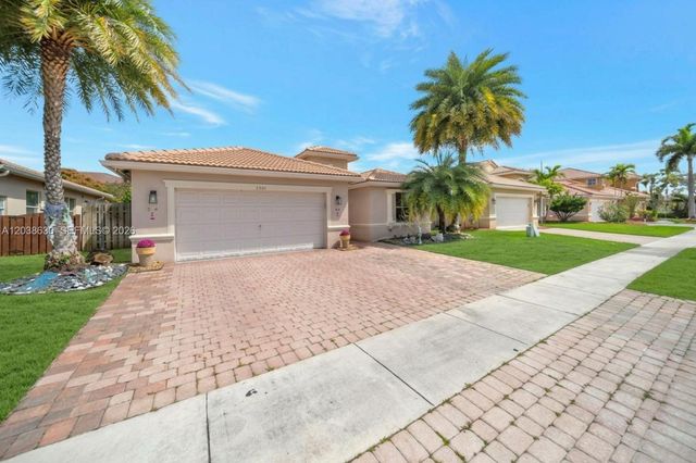 1531 SW 194th Ter, Pembroke Pines, FL 33029
