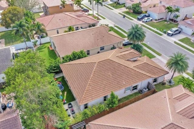 1531 SW 194th Ter, Pembroke Pines, FL 33029