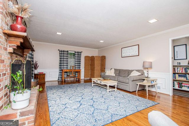 100 Camp Drive, Carrollton, GA 30117