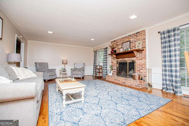100 Camp Drive, Carrollton, GA 30117