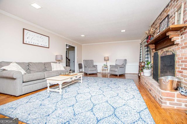 100 Camp Drive, Carrollton, GA 30117