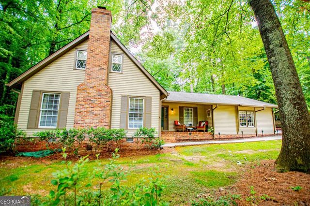 100 Camp Drive, Carrollton, GA 30117