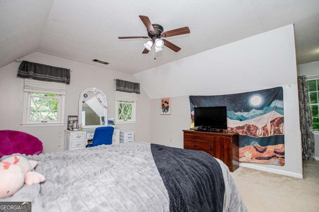 100 Camp Drive, Carrollton, GA 30117