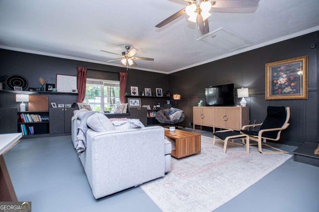 100 Camp Drive, Carrollton, GA 30117