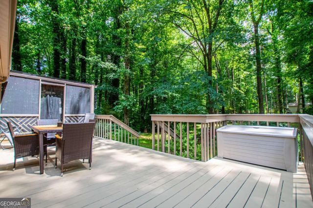 100 Camp Drive, Carrollton, GA 30117