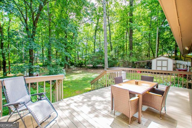 100 Camp Drive, Carrollton, GA 30117