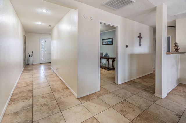 3004 22nd Avenue SE, Rio Rancho, NM 87124
