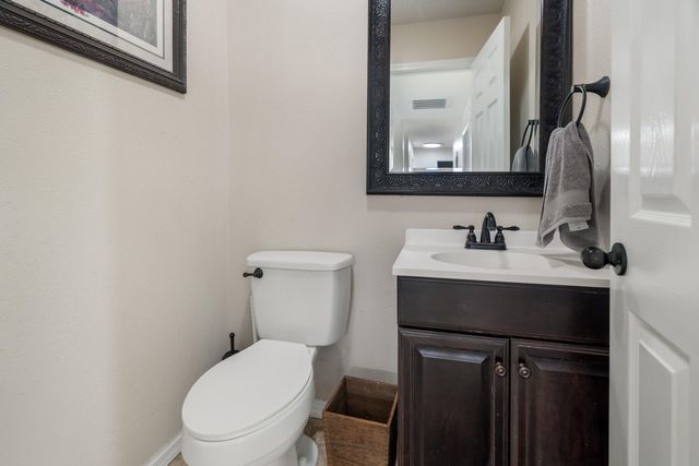 3004 22nd Avenue SE, Rio Rancho, NM 87124