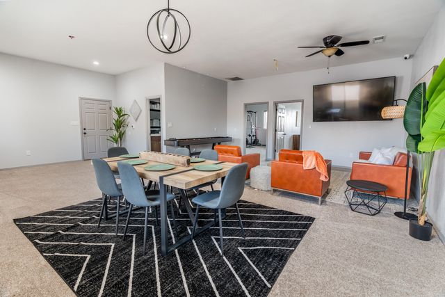 3004 22nd Avenue SE, Rio Rancho, NM 87124